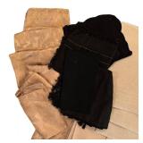 LLBR - Table Linens Mixed Lot Neutral Tones & Black Pieces LLBR - Table Linens Mixed Lot Neutral Tones & Black Pieces