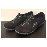 LLBR - Skechers Air-Cooled Memory Foam Size: 8 1/2 LLBR - Skechers Air-Cooled Memory Foam Size: 8 1/2