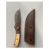 Brand New Damascus Knife with Leather Sheath 8' Overall Length