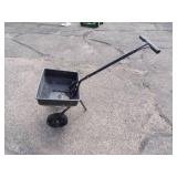 True Temper Lawn Spreader