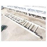 20' Extension Ladder with Stabilizing Bar