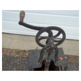 Vintage Wine Press
