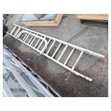 20' Extension Ladder with Stabilizing Bar