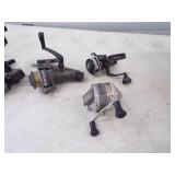 5 Fishing Reels and Fish Grabber
