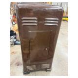 Vintage Monitor Victory Monogram G101 Heater