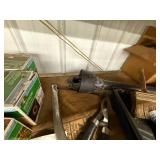 Garden, Paint & Storage Supplies Mixed Lot - content quantities unverified