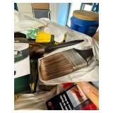 Garden, Paint & Storage Supplies Mixed Lot - content quantities unverified