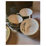 L'triomphe American Limoges Trillium Forest Green Dinnerware Mixed Lot