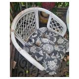 White Wicker Glass Top Patio Dining Set (5-Piece)