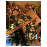 Mixed Decorative Wreaths Set Holiday Floral Pinecone Berry Assorted