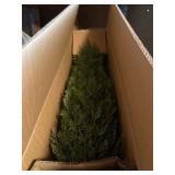 Lot including Grandin Road Wall Hanging Christmas Tree Item 165497 Open Box