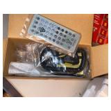 Mintek MDP-1750 Portable DVD Player 7in TFT Screen Boxed Clean