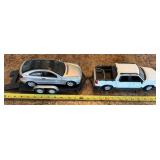 Maisto 1/18 Ford Explorer Sport Trac & Mercedes Coupe with Trailer
