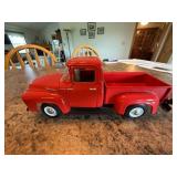 Assorted Diecast Model Cars & Trucks Lot 1:18 1:24 Advertising Classic