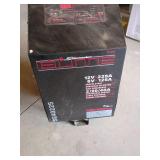 Schumacher Elite SE40225 Wheeled 6V/12V Battery Charger Starter