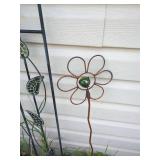 Metal Garden Trellis & Flower Stake Mosaic Outdoor Yard Decor