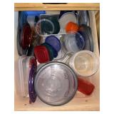 Assorted Plastic Food Storage Containers & Lids Kitchen Lot