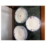 Oneida Fine Porcelain Blue Lattice 14-Piece Dinnerware Set Plates & Bowls