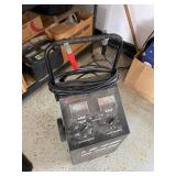 Schumacher 6/12 Volt Battery Charger Tester 225 Amp Starter