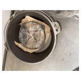Venzler Cast Iron Dutch Oven & Covered Skillet Camp Cookware Set