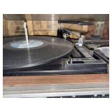 Sanyo JXT 4404 Hi-Fi Stereo System Turntable AM/FM 8-Track