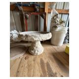 Cast Concrete Garden Birdbath Pedestal Bowl with Leaf Motif Decor