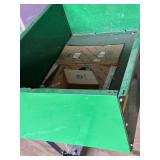 John Deere 16S Lawn & Garden Utility Dump Cart Tow Behind Trailer