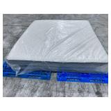 Serta iSeries Hybrid 300 Plush King Mattress - MSRP $2,499.00 - No Reserve!