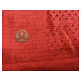 PacSun and Lululemon Women's Size Medium T-Shirts *S