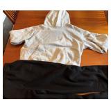 Gradual Gray Hooded Sweatshirt Women's Size Medium & Comfrt Women's Size Medium Black Sweatpants  *S