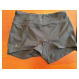 Ren Athletics Women's Shorts - Size Small, 2 Total *S