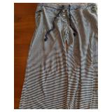 Hollister and Champion Women's Pants - Size Small, Medium & Unknown *S