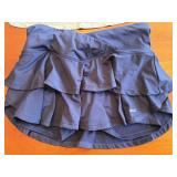 Nike United States Women's Size Small Crop Top Shirt & DUC Sports Women's Size Small Skirt *S
