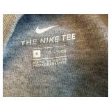Nike United States Women's Size Small Crop Top Shirt & DUC Sports Women's Size Small Skirt *S