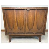 Pair of Broyhill Brasilia Walnut Nightstands