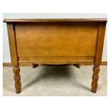 Pair of Vintage Hickory MFG Co. Maple End/Accent Tables