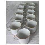 Noritake Gloria 6526 Fine China Japan - White China with beautiful bands of gold on the rim and inside