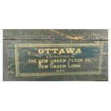 Antique New Haven Clock Co. 'Ottawa' Mantle Shelf Clock with Keys