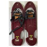 Red Tubbs Quest 29' Snowshoes with Cascade Mountain Tech Trekking Poles
