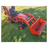 Kubota BX25 Loader-Backhoe Tractor
