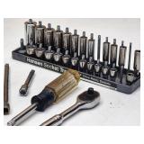 Craftsman 1/4' Ratchet & Socket Set