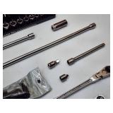 Craftsman 3/8' Standard Ratchet & Socket Set