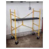 Mobile Step-Up Work Stand