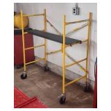 Mobile Step-Up Work Stand
