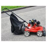 Yard Machine 3 in 1 Chipper, Vacuum, Shedder Unit