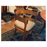 48" Round Dining Table and (4) Arm Chairs with Seat Cushion