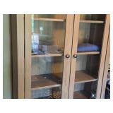 Glass Door Wood Cabinet 2-door/4-drawer/4-shelf