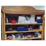 Glass Door Wood Kitchen Hutch 4-door/2-drawer/6-shelf