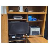 Hutch Desk with Retractable Pull-out Desk