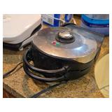 VillaWare® Waffle Maker